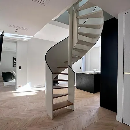 Apartment Luxury Family With Eiffel Tower View Paris
